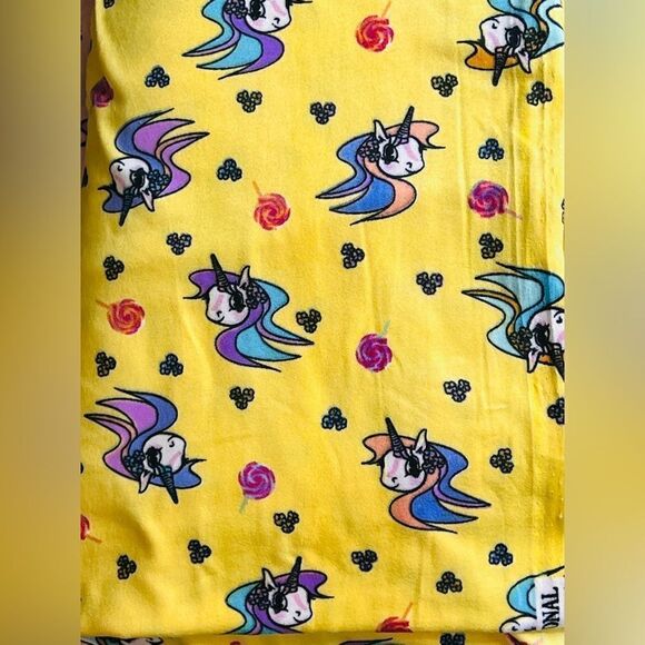 SFI Yellow Unicorn Heads 2-way Stretch Brushed Jersey Knit Fabric 66" x 3 Yard - Picture 1 of 4